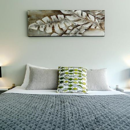 Birches Serviced Apartments Melbourne Exteriör bild