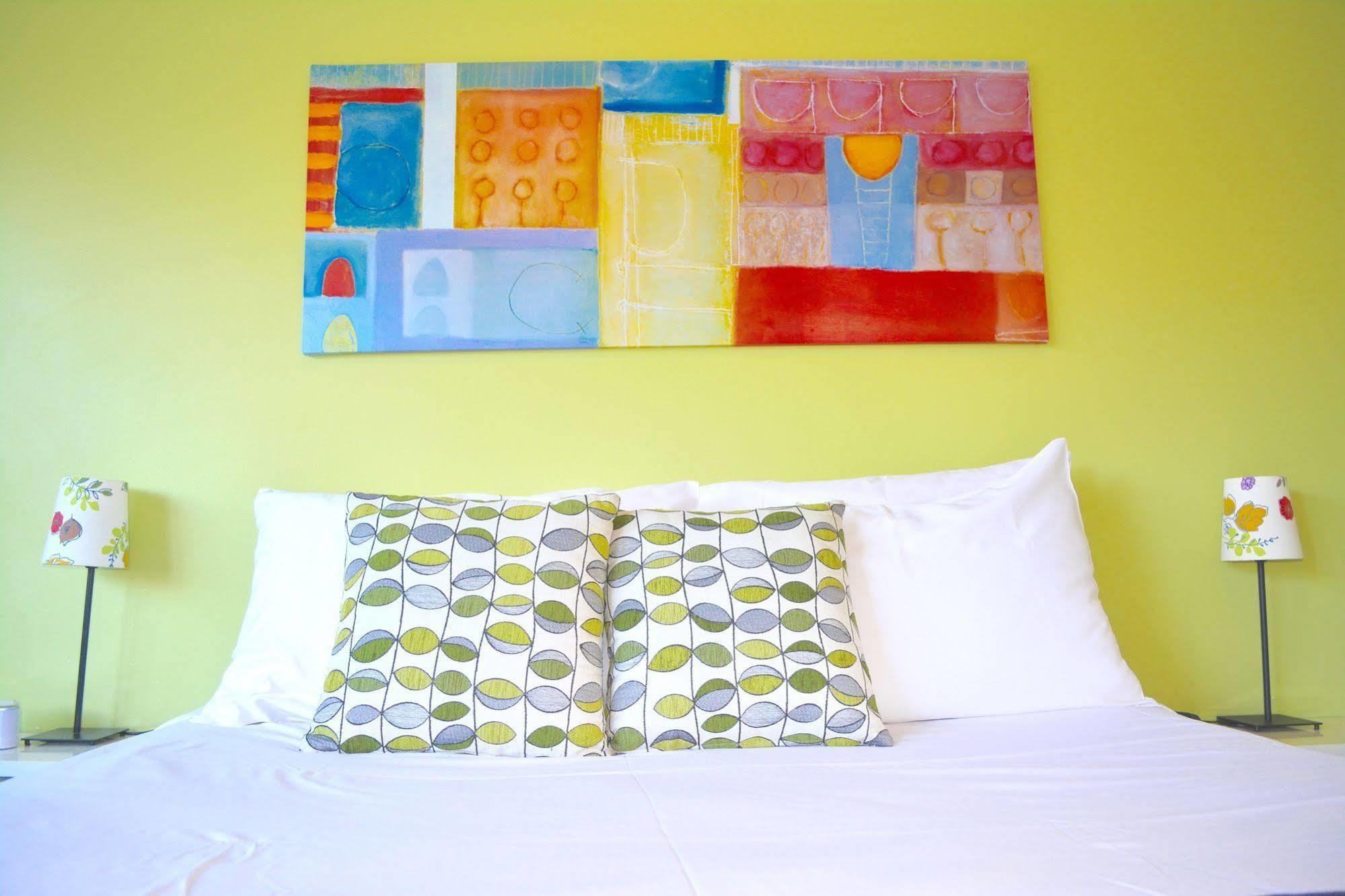 Birches Serviced Apartments Melbourne Exteriör bild
