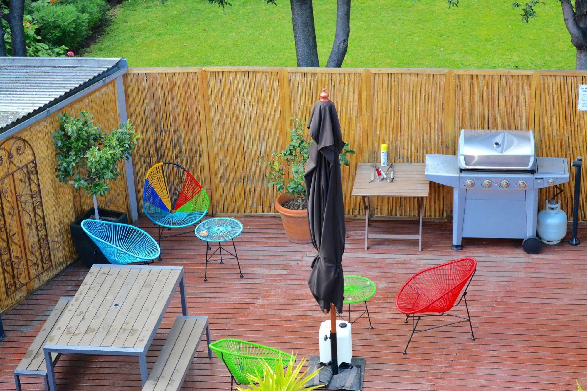 Birches Serviced Apartments Melbourne Exteriör bild